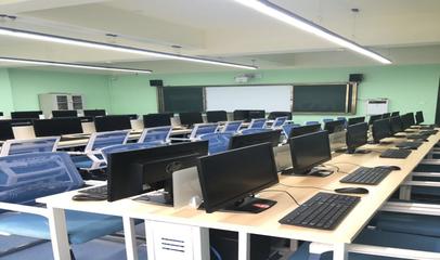 校內實驗實訓室 教育軟件技術開發的搖籃