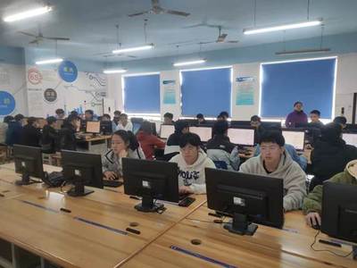 軟件學院首批“1+X Java Web應用開發(fā)”職業(yè)技能等級（中級）考試全員通過