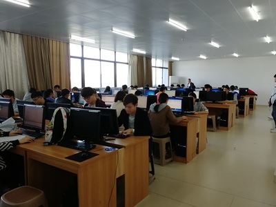 電子與信息工程學(xué)院軟件編程創(chuàng)新協(xié)會(huì)成功舉辦“中軟國(guó)際”杯程序設(shè)計(jì)大賽 聚焦教育軟件的技術(shù)開(kāi)發(fā)